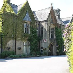 Hotel Oakwood Hall